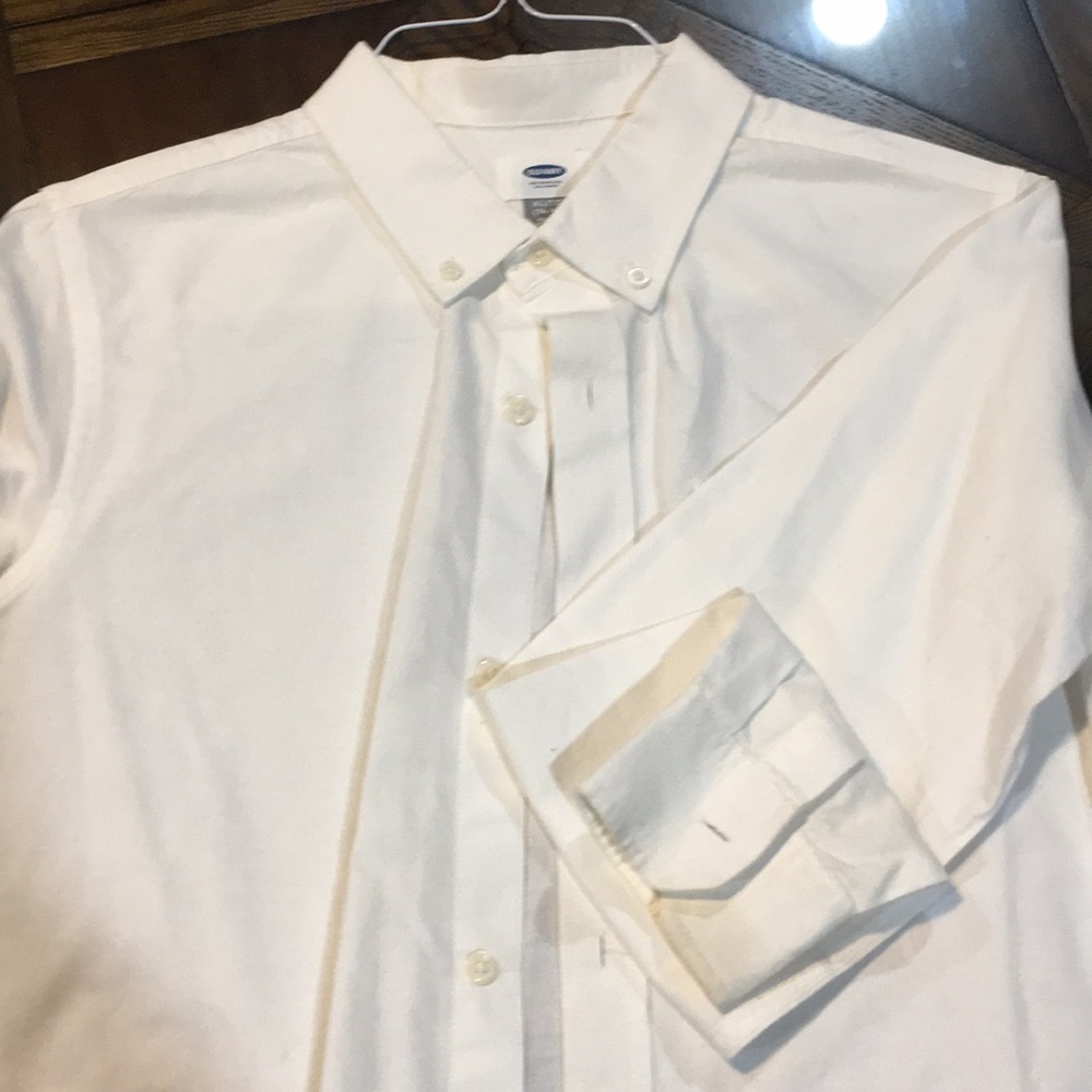 Old Navy white dress shirt